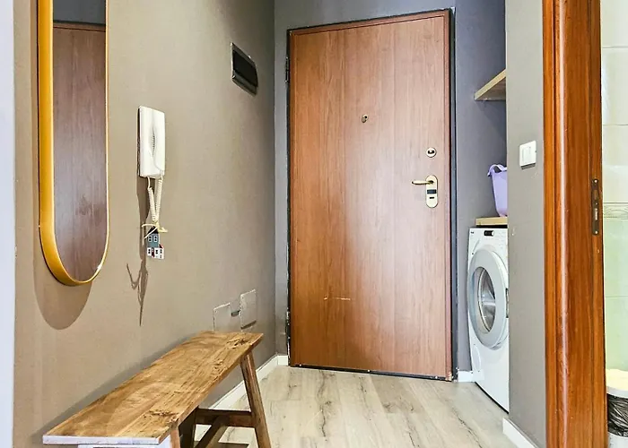 Modern Flat In Center Apartamento Tirana