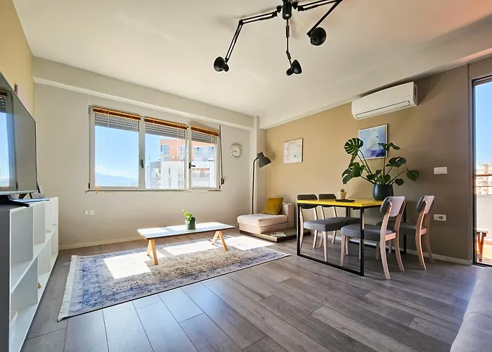 Modern Flat In Center Apartment *